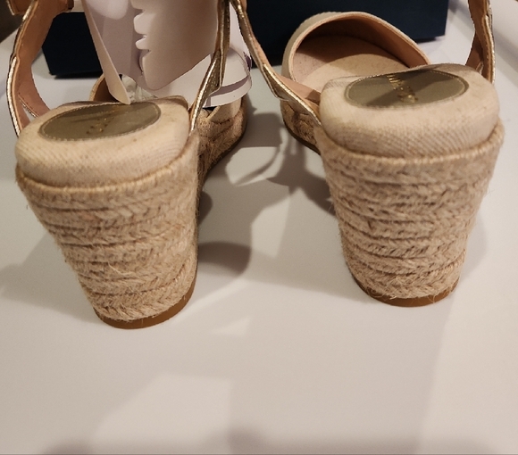 Cole Haan Linen Gold Espadrille Wedges Size 10 NIB - Picture 5 of 13